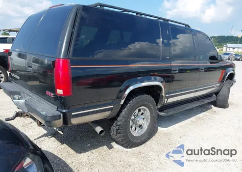 1998 GMC Suburban 2500 Sl z USA, uszkodzony, nr VIN 1GKGK26J3WJ726589